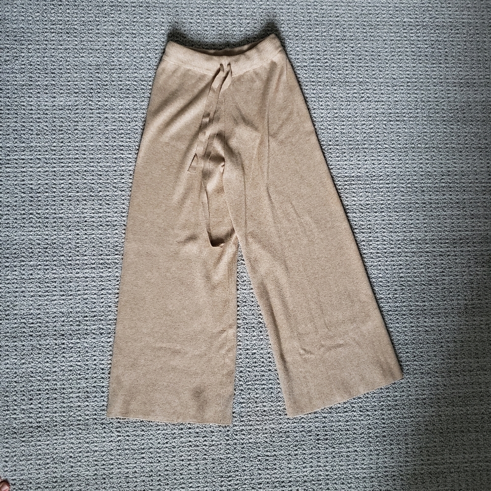Wool Blend High-Waisted Knit Pants
